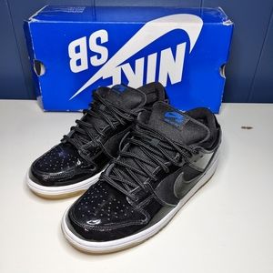 Nike SB Dunk Space Jam